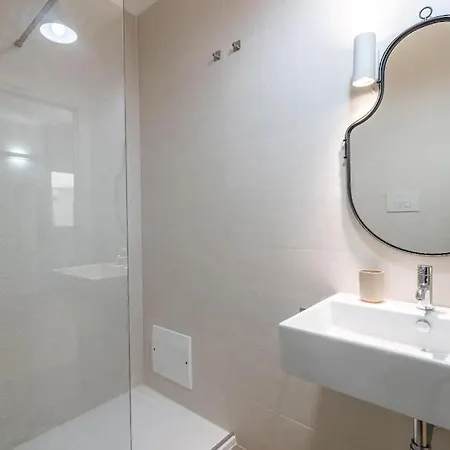 Benjamin House - Exclusive Modern Loft