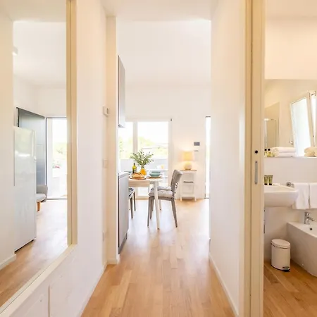 Benjamin House - Exclusive Modern Loft Διαμέρισμα *