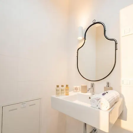 Διαμέρισμα Benjamin House - Exclusive Modern Loft Μπάρι